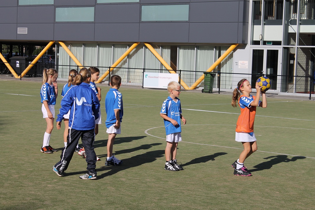 Wedstrijd 1 E2 003.JPG